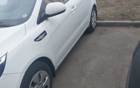 KIA Rio III рестайлинг, 2012 год, 650 000 рублей, 3 фотография