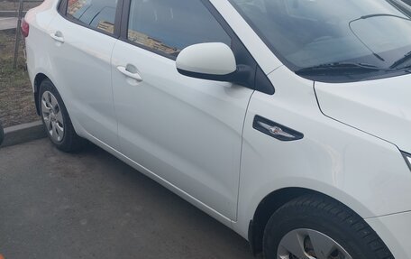 KIA Rio III рестайлинг, 2012 год, 650 000 рублей, 2 фотография