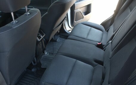 Mitsubishi Outlander III рестайлинг 3, 2019 год, 1 920 000 рублей, 13 фотография