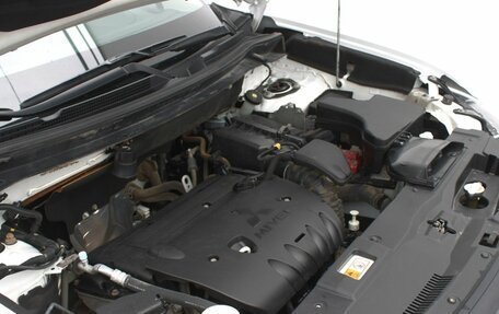 Mitsubishi Outlander III рестайлинг 3, 2019 год, 1 920 000 рублей, 10 фотография