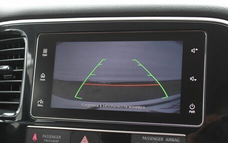 Mitsubishi Outlander III рестайлинг 3, 2019 год, 1 920 000 рублей, 17 фотография