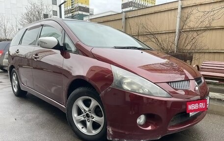 Mitsubishi Grandis, 2003 год, 590 000 рублей, 3 фотография