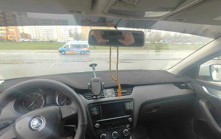 Skoda Octavia, 2017 год, 750 000 рублей, 13 фотография