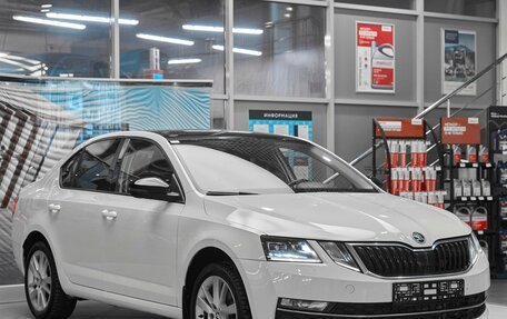 Skoda Octavia, 2017 год, 1 579 000 рублей, 3 фотография