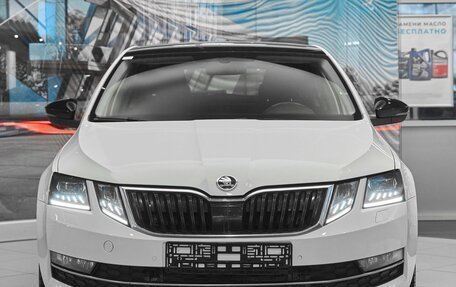 Skoda Octavia, 2017 год, 1 579 000 рублей, 2 фотография