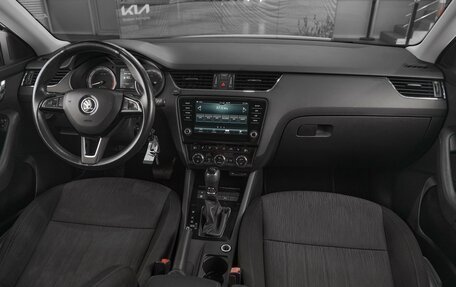 Skoda Octavia, 2017 год, 1 579 000 рублей, 9 фотография