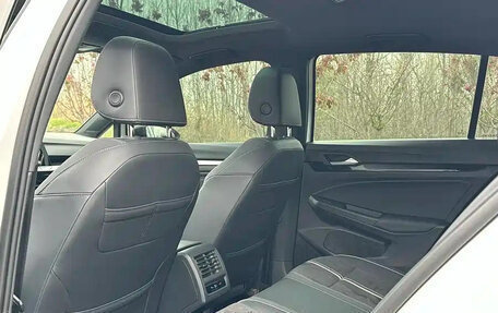 Volkswagen Golf VIII, 2023 год, 1 823 000 рублей, 11 фотография