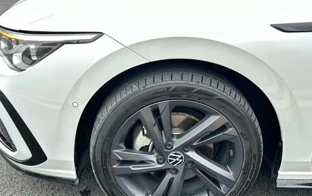 Volkswagen Golf VIII, 2023 год, 1 823 000 рублей, 15 фотография