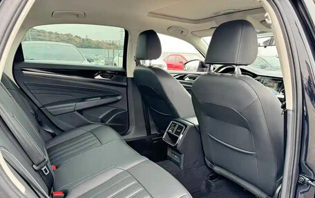 Volkswagen Passat B8 рестайлинг, 2023 год, 1 919 000 рублей, 13 фотография