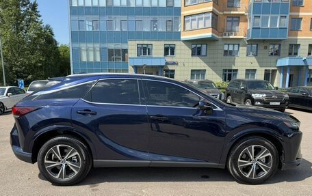 Lexus RX IV рестайлинг, 2024 год, 8 100 000 рублей, 10 фотография