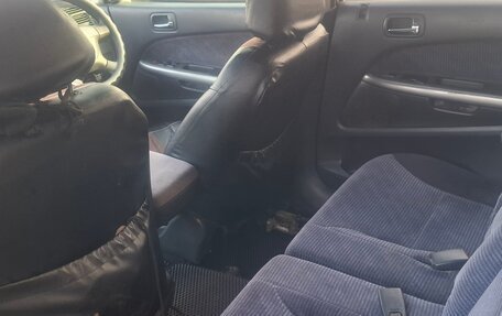 Honda Stream I рестайлинг, 2001 год, 399 000 рублей, 11 фотография