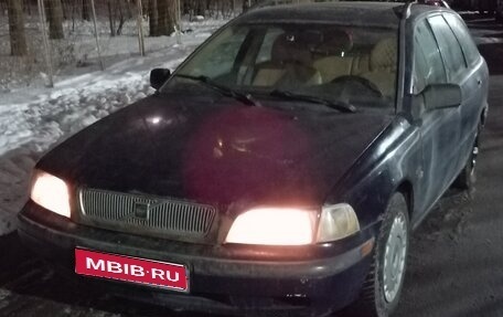 Volvo V40 I, 1998 год, 200 000 рублей, 1 фотография