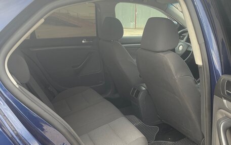 Volkswagen Jetta VI, 2008 год, 430 000 рублей, 6 фотография