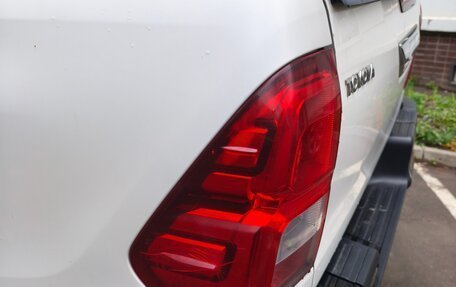 Toyota Hilux VIII, 2016 год, 3 500 000 рублей, 7 фотография