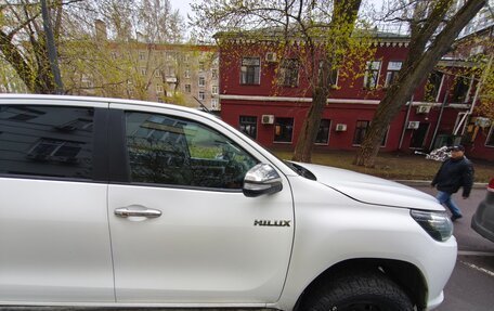 Toyota Hilux VIII, 2016 год, 3 500 000 рублей, 11 фотография