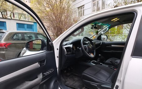 Toyota Hilux VIII, 2016 год, 3 500 000 рублей, 14 фотография