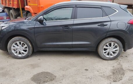 Hyundai Tucson III, 2020 год, 1 900 000 рублей, 3 фотография
