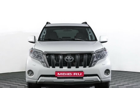 Toyota Land Cruiser Prado 150 рестайлинг 2, 2016 год, 3 900 000 рублей, 2 фотография