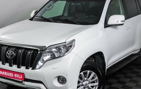 Toyota Land Cruiser Prado 150 рестайлинг 2, 2016 год, 3 900 000 рублей, 23 фотография