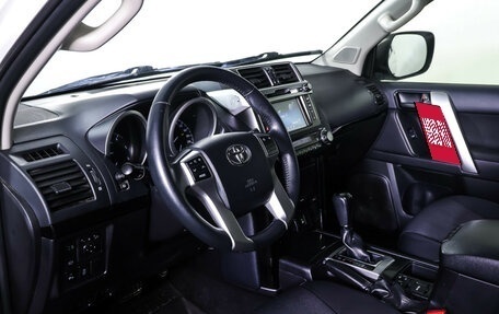 Toyota Land Cruiser Prado 150 рестайлинг 2, 2016 год, 3 900 000 рублей, 15 фотография