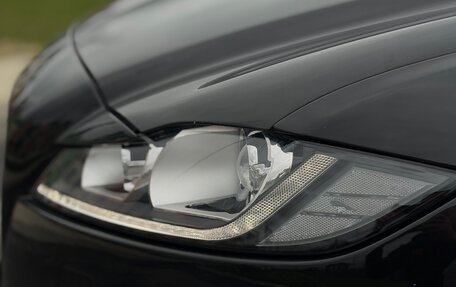 Jaguar XF II, 2017 год, 1 900 000 рублей, 8 фотография