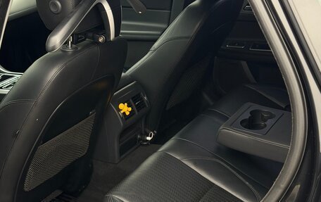 Jaguar XF II, 2017 год, 1 900 000 рублей, 16 фотография