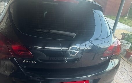 Opel Astra J, 2010 год, 830 000 рублей, 6 фотография