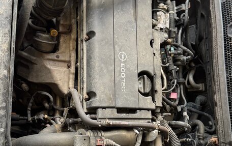 Opel Astra J, 2010 год, 830 000 рублей, 11 фотография