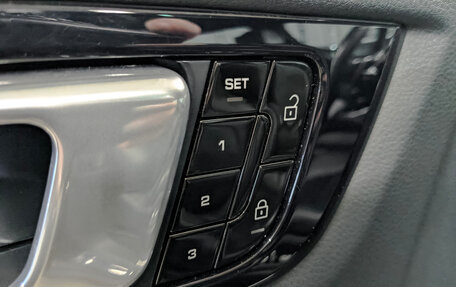 Porsche Cayenne III, 2019 год, 7 500 000 рублей, 26 фотография