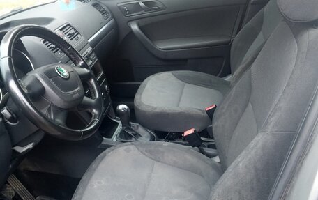 Skoda Yeti I рестайлинг, 2010 год, 550 000 рублей, 9 фотография