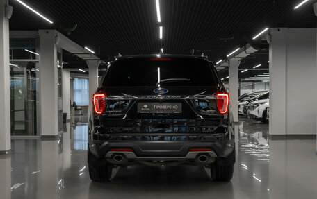 Ford Explorer VI, 2018 год, 3 130 000 рублей, 6 фотография