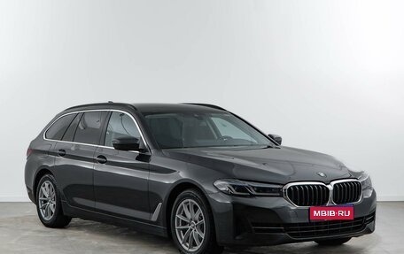BMW 5 серия, 2021 год, 3 499 050 рублей, 1 фотография