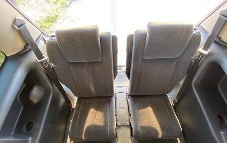 Opel Zafira A рестайлинг, 2003 год, 250 000 рублей, 11 фотография