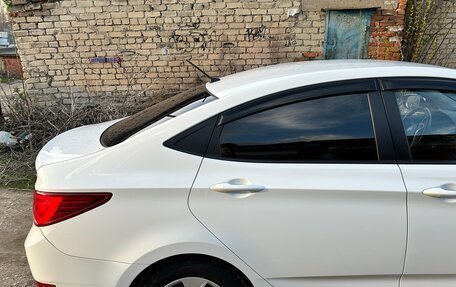 Hyundai Solaris II рестайлинг, 2014 год, 1 250 000 рублей, 2 фотография