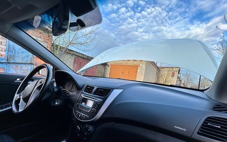 Hyundai Solaris II рестайлинг, 2014 год, 1 250 000 рублей, 11 фотография