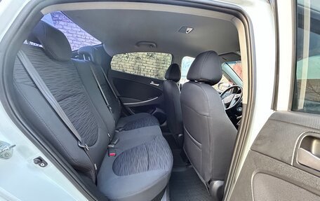 Hyundai Solaris II рестайлинг, 2014 год, 1 250 000 рублей, 12 фотография