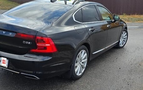 Volvo S90 II рестайлинг, 2017 год, 2 300 000 рублей, 3 фотография