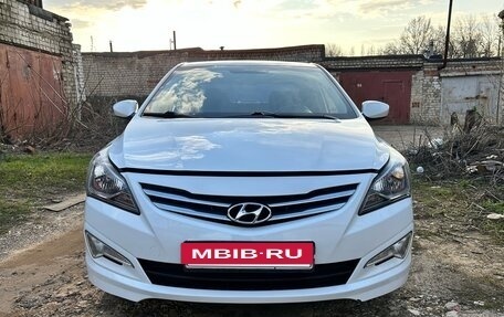 Hyundai Solaris II рестайлинг, 2014 год, 1 250 000 рублей, 4 фотография