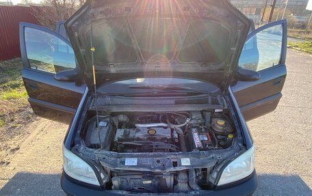 Opel Zafira A рестайлинг, 2003 год, 250 000 рублей, 14 фотография