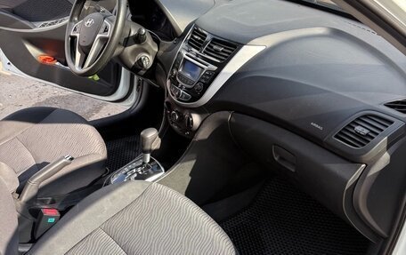 Hyundai Solaris II рестайлинг, 2013 год, 840 000 рублей, 14 фотография