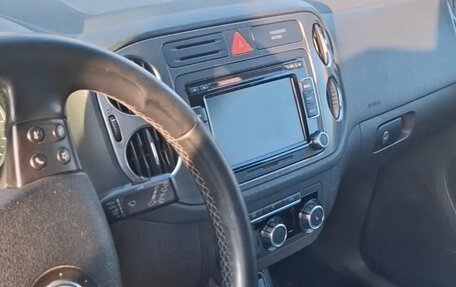 Volkswagen Tiguan I, 2010 год, 1 080 000 рублей, 3 фотография