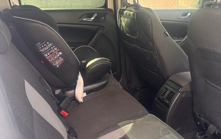 Skoda Yeti I рестайлинг, 2017 год, 1 600 000 рублей, 8 фотография