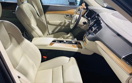 Volvo XC90 II рестайлинг, 2019 год, 5 100 000 рублей, 28 фотография