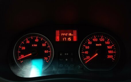 Renault Logan I, 2012 год, 515 000 рублей, 11 фотография