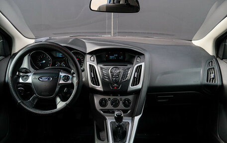 Ford Focus III, 2015 год, 990 000 рублей, 9 фотография