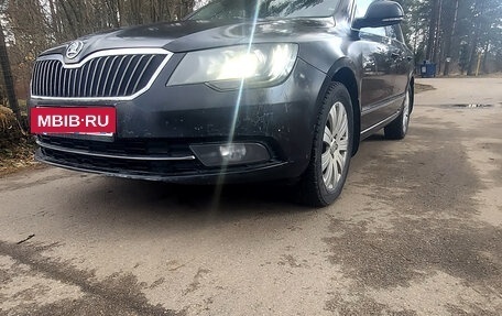 Skoda Superb III рестайлинг, 2014 год, 1 000 050 рублей, 2 фотография