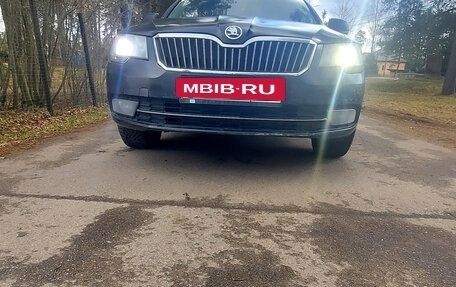 Skoda Superb III рестайлинг, 2014 год, 1 000 050 рублей, 3 фотография