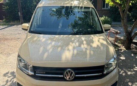 Volkswagen Caddy IV, 2018 год, 1 775 000 рублей, 1 фотография