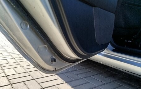 Toyota Corolla, 2006 год, 700 000 рублей, 13 фотография