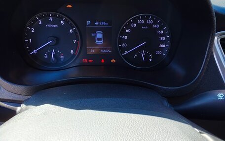 Hyundai Solaris II рестайлинг, 2019 год, 1 500 000 рублей, 14 фотография